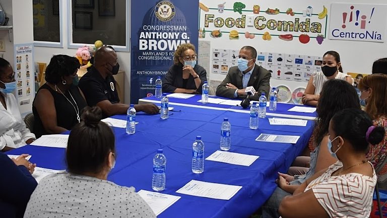 Feature Image for Congressman Anthony Brown Visits CentroNía Maryland post