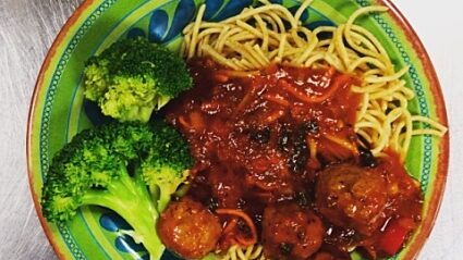 Feature Image for Recipe: Homemade Turkey Meatballs post