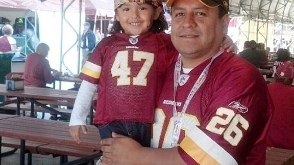 Feature Image for Meet Miguel: A Grateful Father at CentroNía post