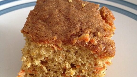 Feature Image for Recipe: Skinny Carrot Cake post